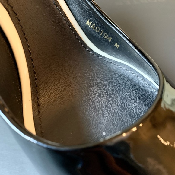 Louis Vuitton Eyeliner Peep Toe Platform Pumps - Picture 9 of 10